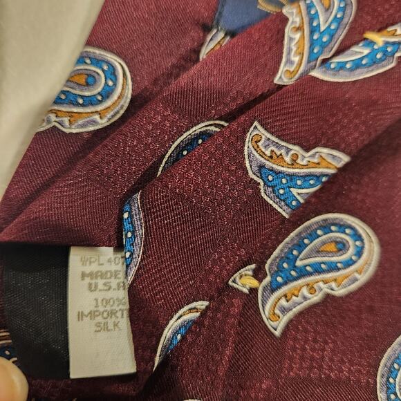 Oscar De La Renta Culture Collection 100% Silk Burgundy Paisley Print Neck Tie - Picture 4 of 7